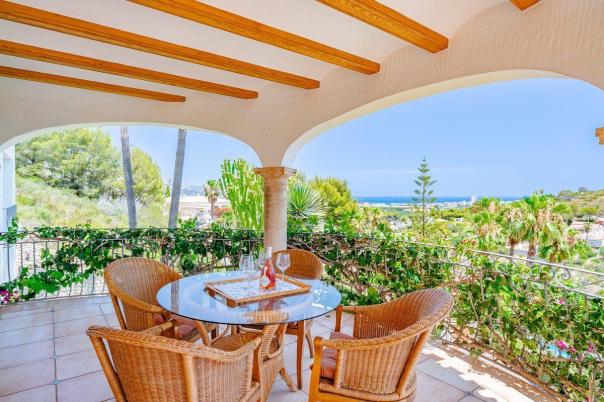 4 bed casa / chalet in Jávea