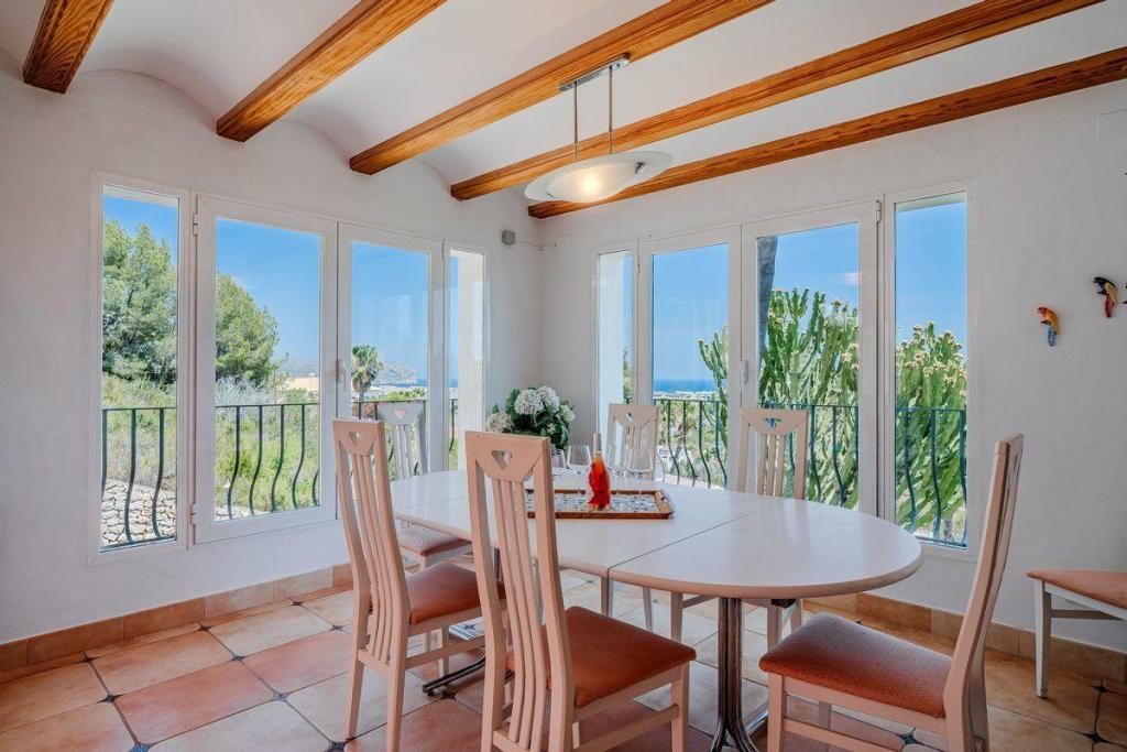 4 bed casa / chalet in Jávea