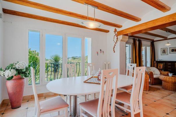 4 bed casa / chalet in Jávea