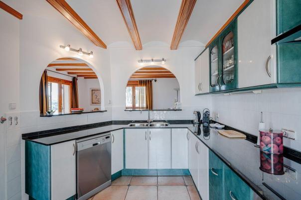 4 bed casa / chalet in Jávea