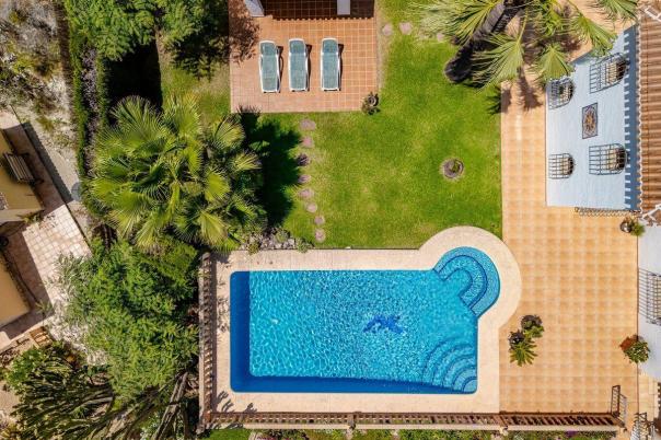 4 bed casa / chalet in Jávea