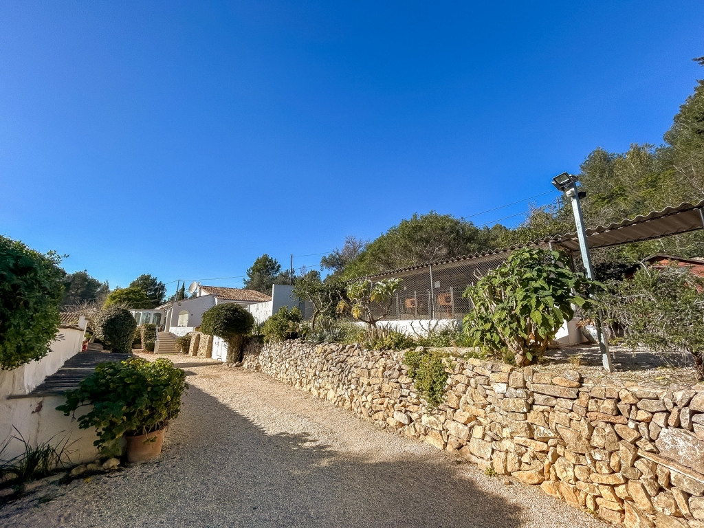 5 bed villa in Denia