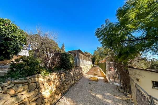 5 bed villa in Denia