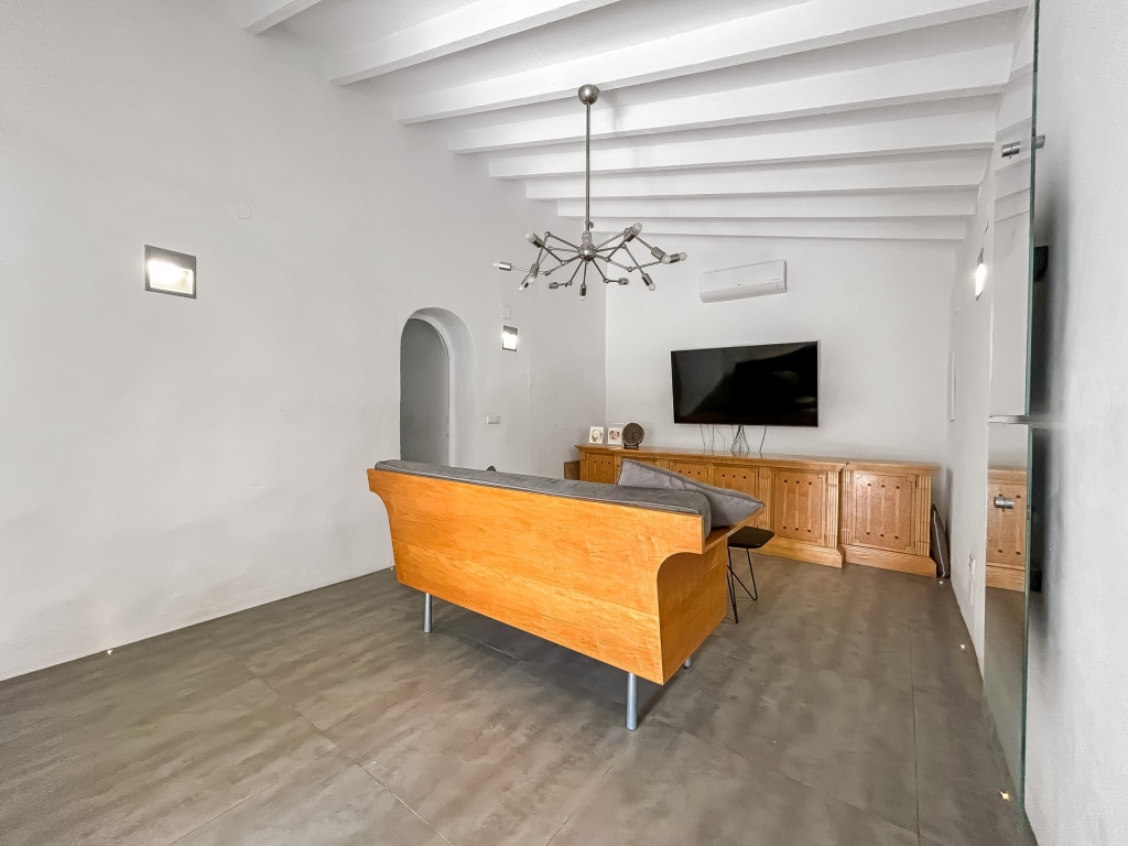 5 bed villa in Denia