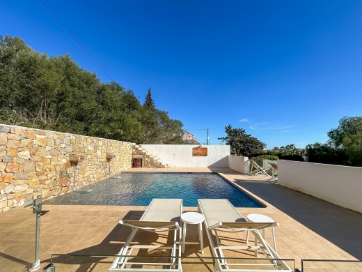5 bed villa in Denia