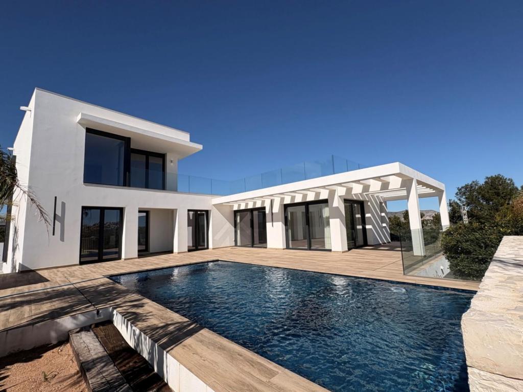 3 bed villa in Moraira