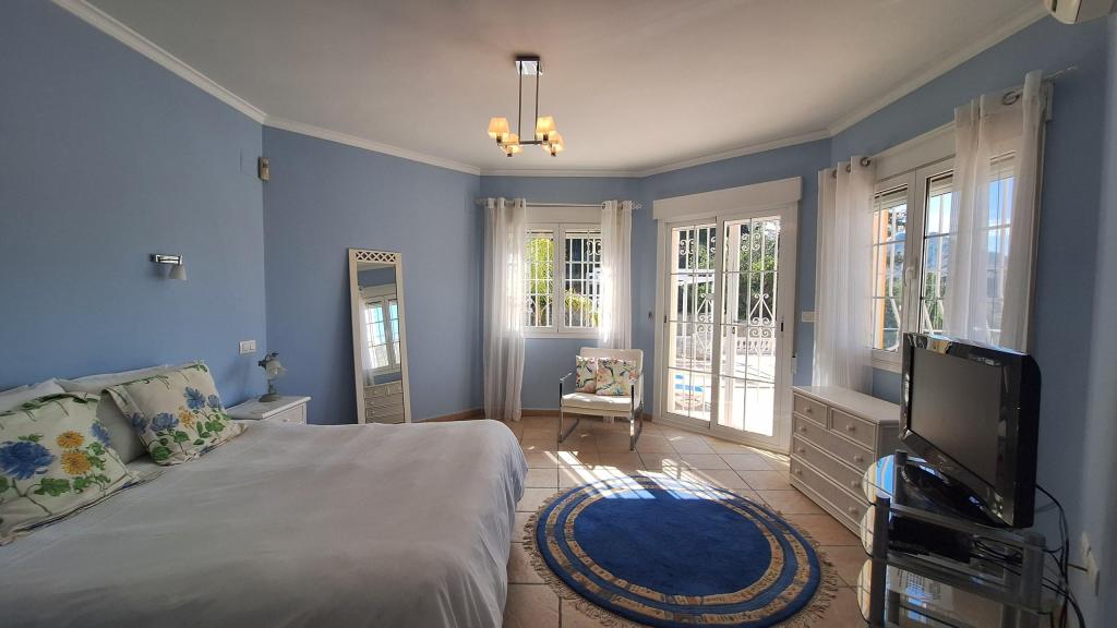 4 bed villa in Parcent