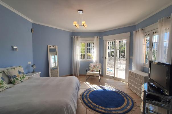 4 bed villa in Parcent