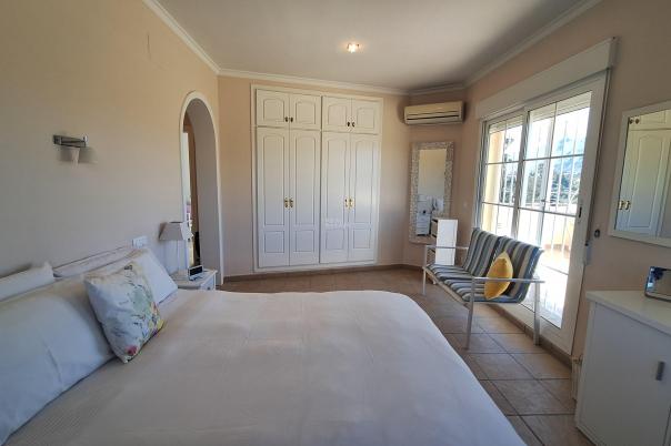 4 bed villa in Parcent