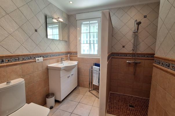 4 bed villa in Parcent