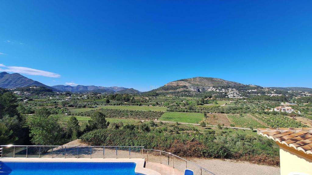 4 bed villa in Parcent