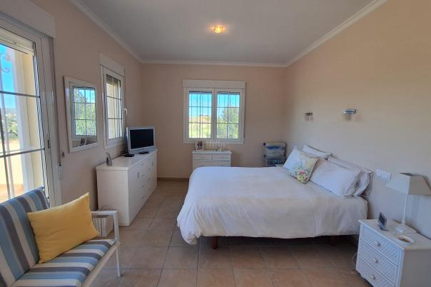 4 bed villa in Parcent