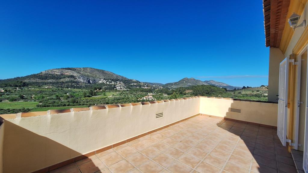 4 bed villa in Parcent