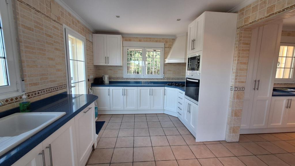 4 bed villa in Parcent