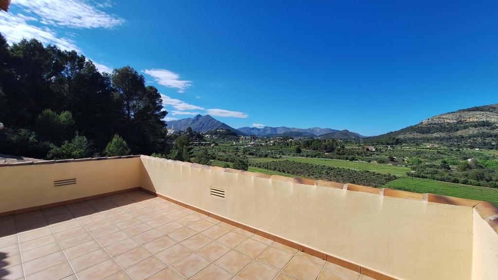 4 bed villa in Parcent