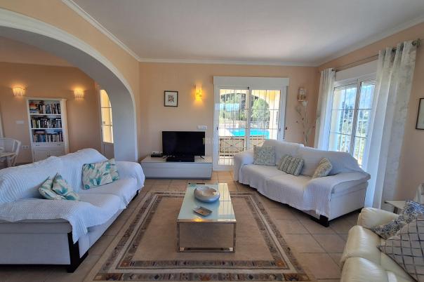 4 bed villa in Parcent