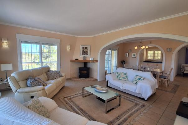 4 bed villa in Parcent