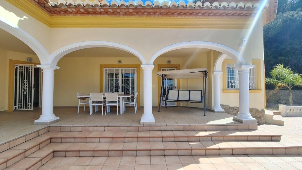 4 bed villa in Parcent