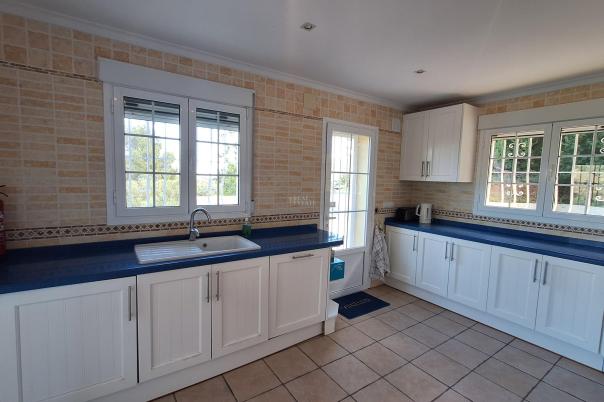 4 bed villa in Parcent