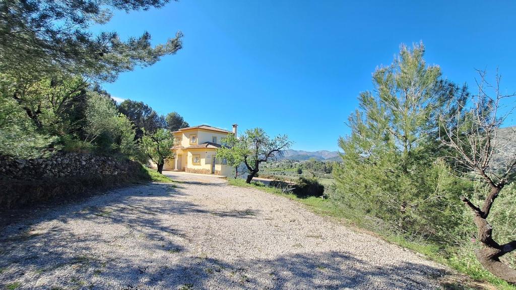 4 bed villa in Parcent