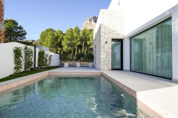 3 bed villa in Polop