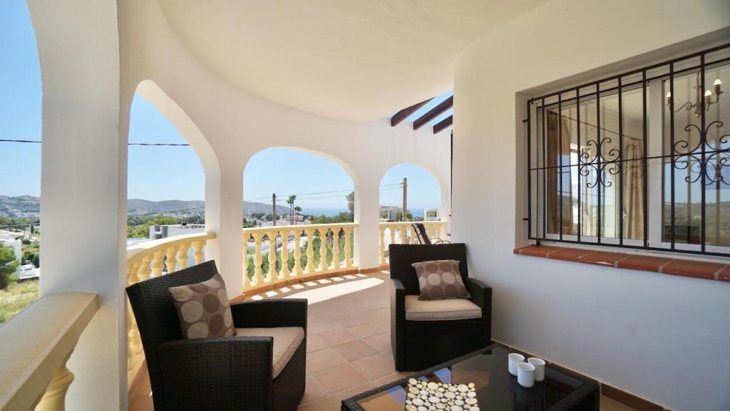 3 bed villas in Moraira