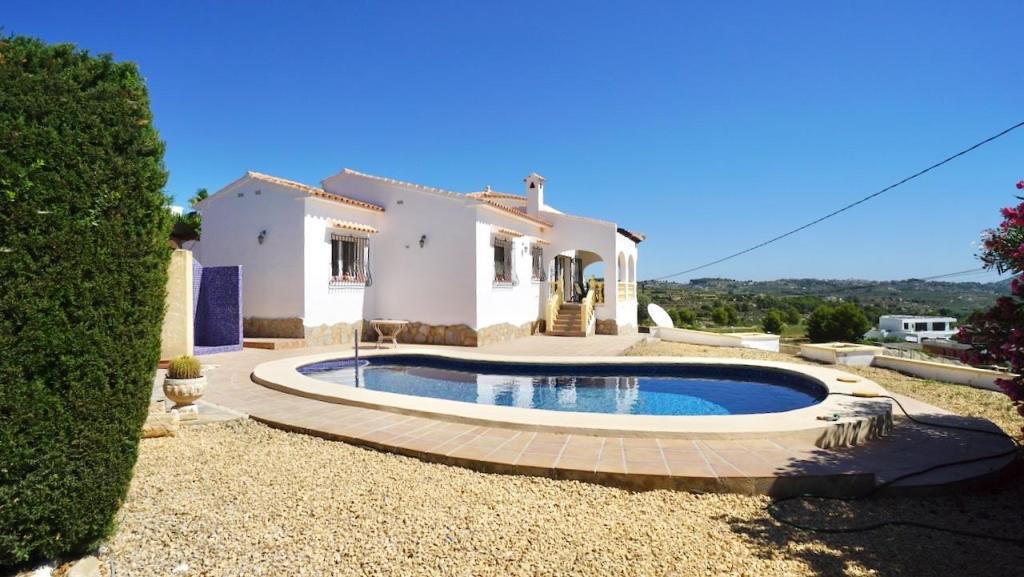 3 bed villas in Moraira
