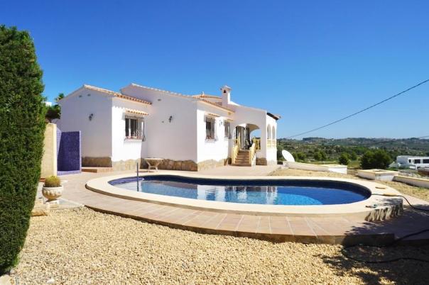 3 bed villas in Moraira