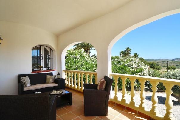 3 bed villas in Moraira
