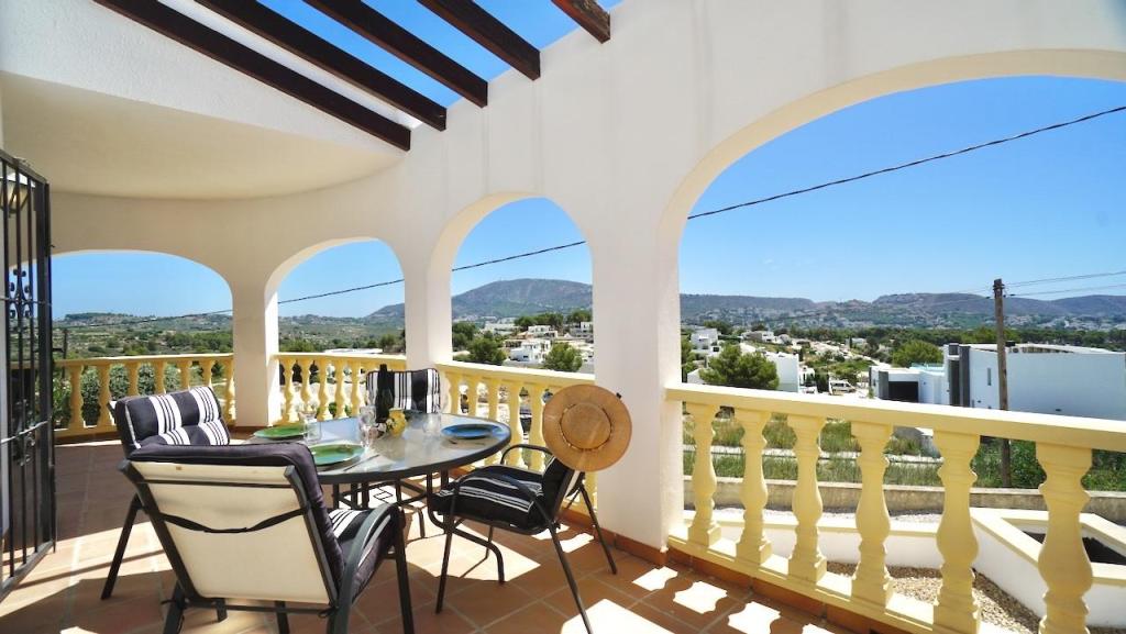 3 bed villas in Moraira