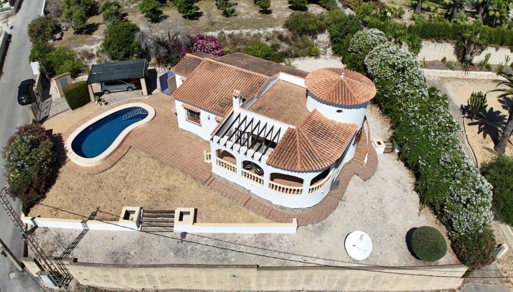 3 bed villas in Moraira