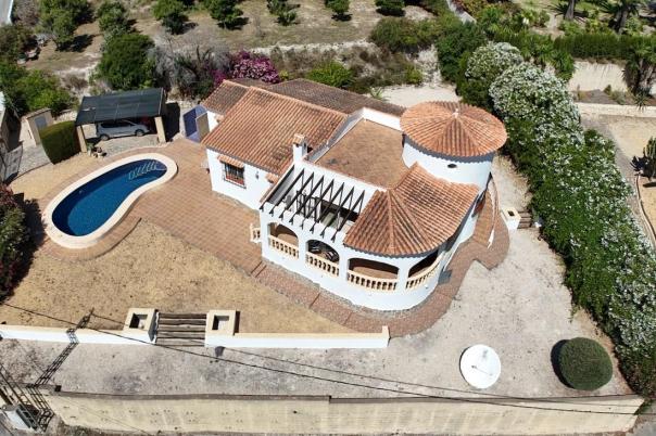 3 bed villas in Moraira