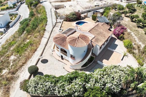 3 bed villas in Moraira