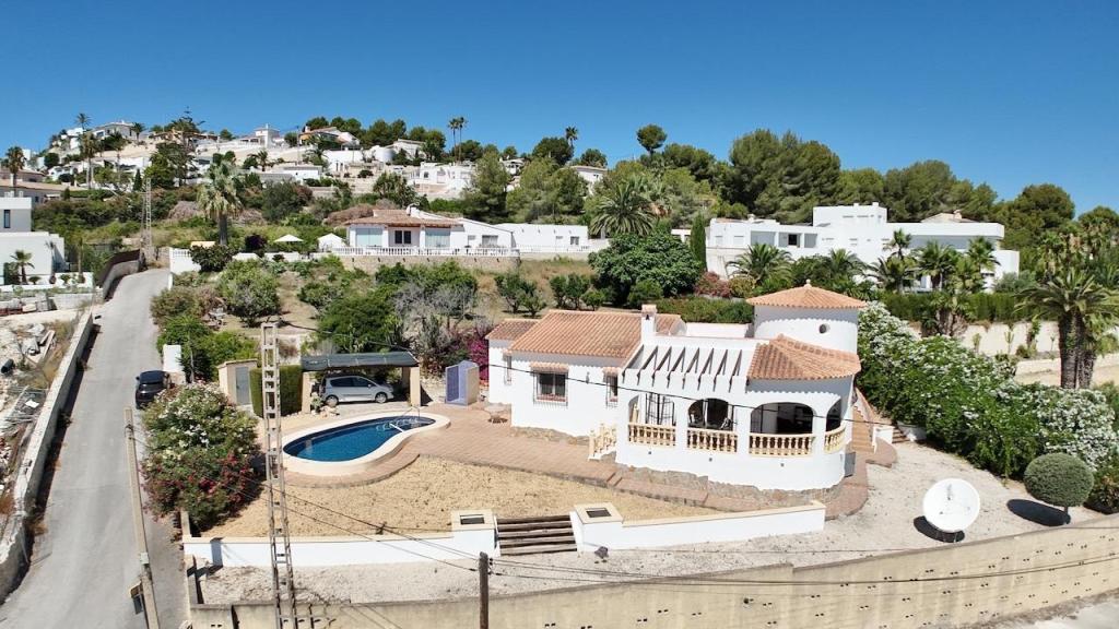 3 bed villas in Moraira