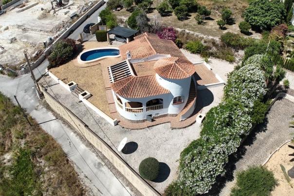 3 bed villas in Moraira