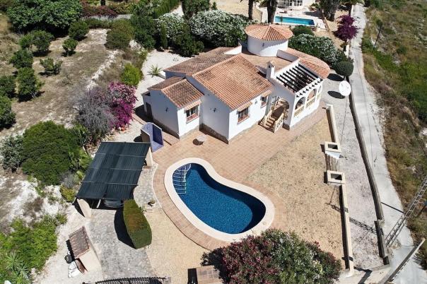 3 bed villas in Moraira
