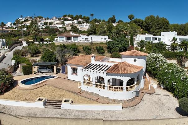 3 bed villas in Moraira