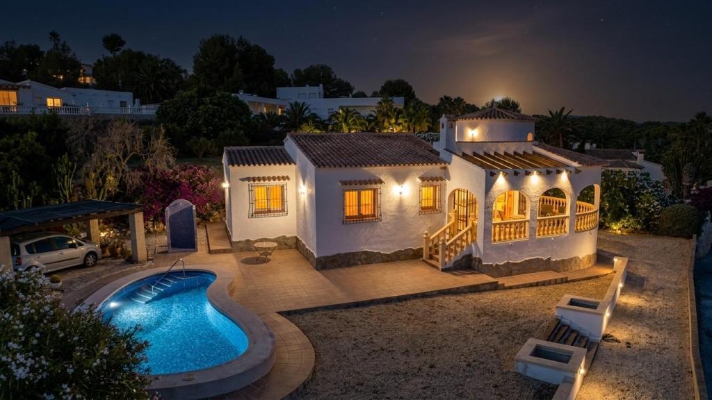 3 bed villas in Moraira