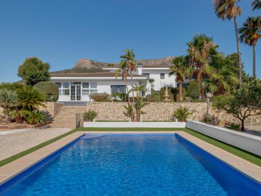 5 bed villa in Calpe