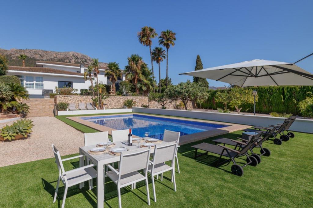 5 bed villa in Calpe
