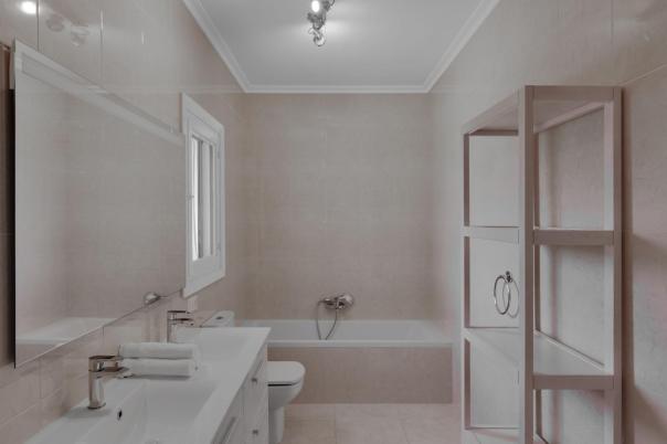 5 bed villa in Calpe