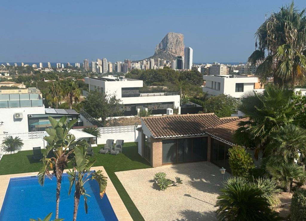 5 bed villa in Calpe