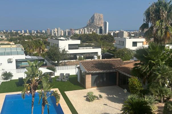 5 bed villa in Calpe