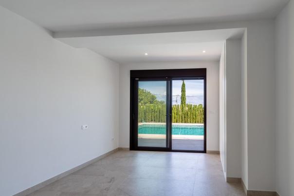 4 bed villa in Denia