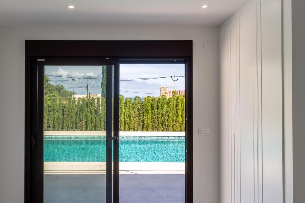 4 bed villa in Denia