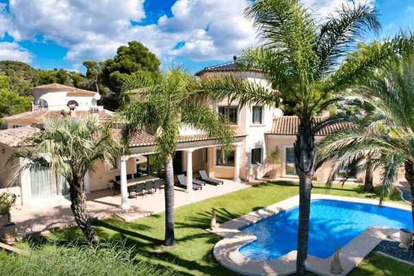4 bed villa in Benissa