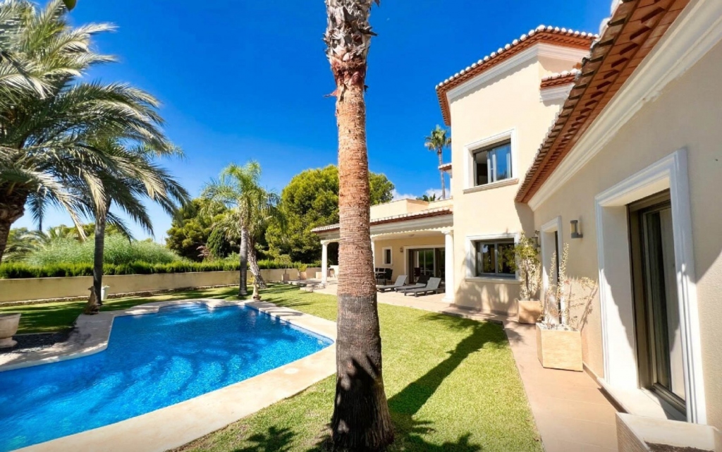 4 bed villa in Benissa