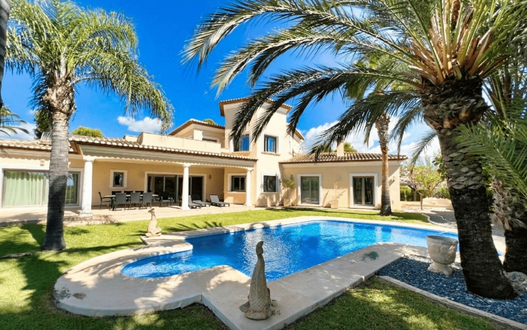 4 bed villa in Benissa