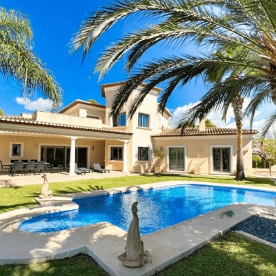 4 bed villa in Benissa