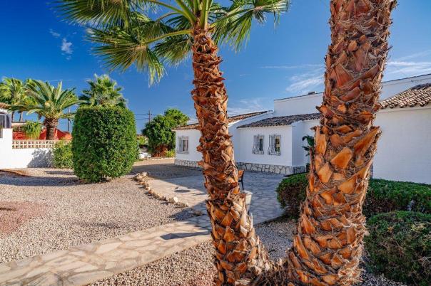 5 bed casa / chalet in Calpe